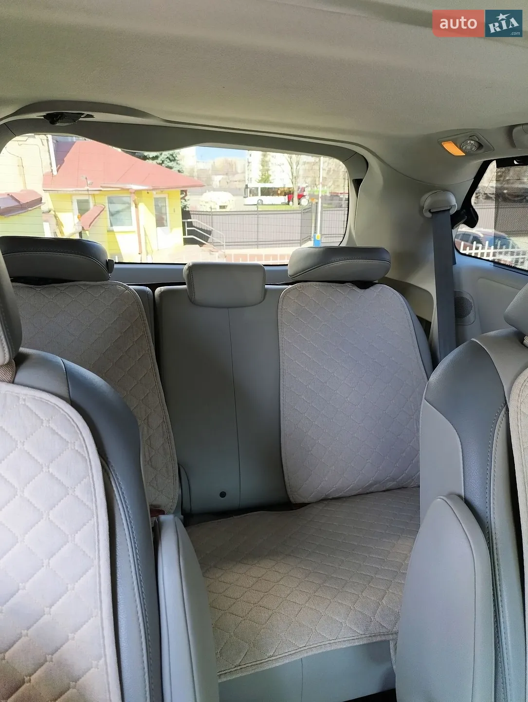 2012 Toyota Sienna - мініатюра 14
