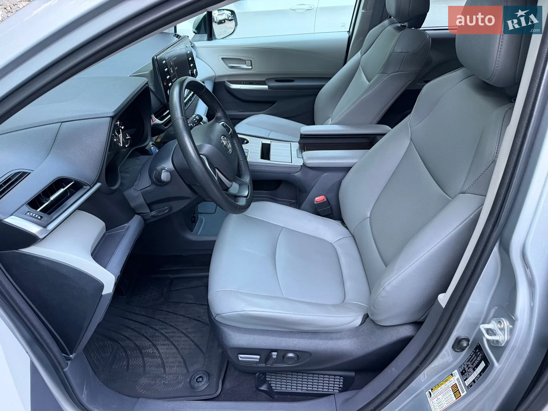 2023 Toyota Sienna - мініатюра 20