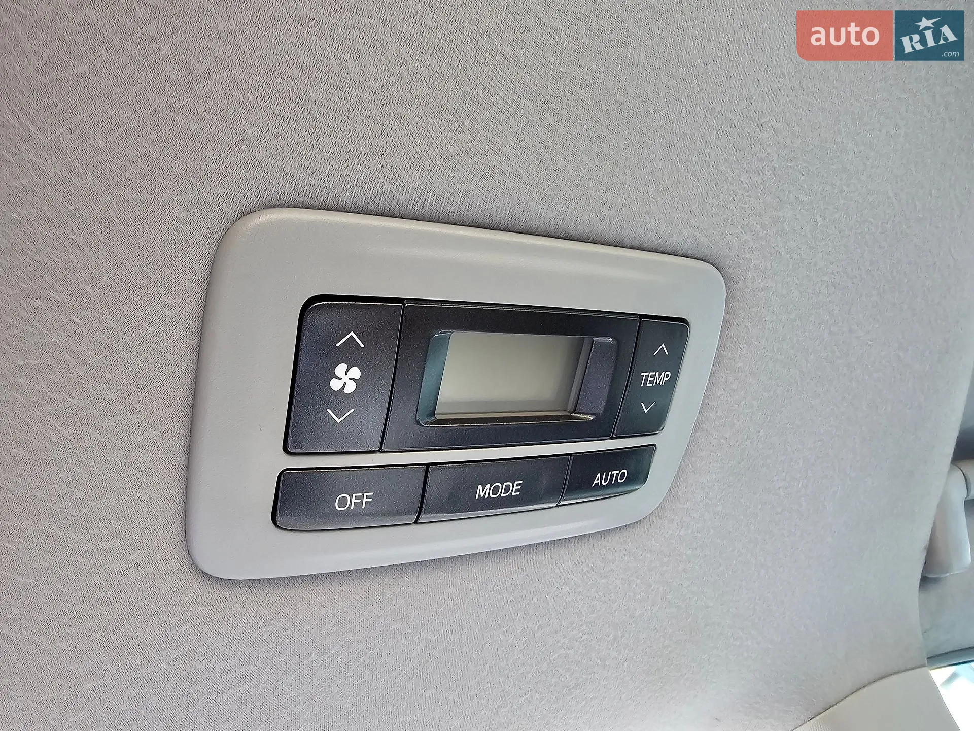 2013 Toyota Sienna - мініатюра 19