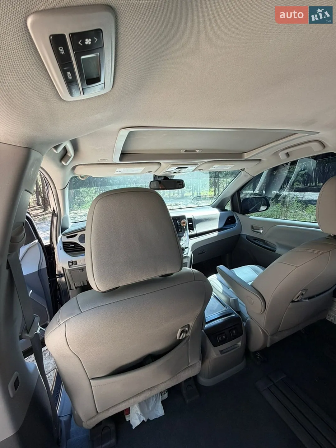2018 Toyota Sienna - мініатюра 13
