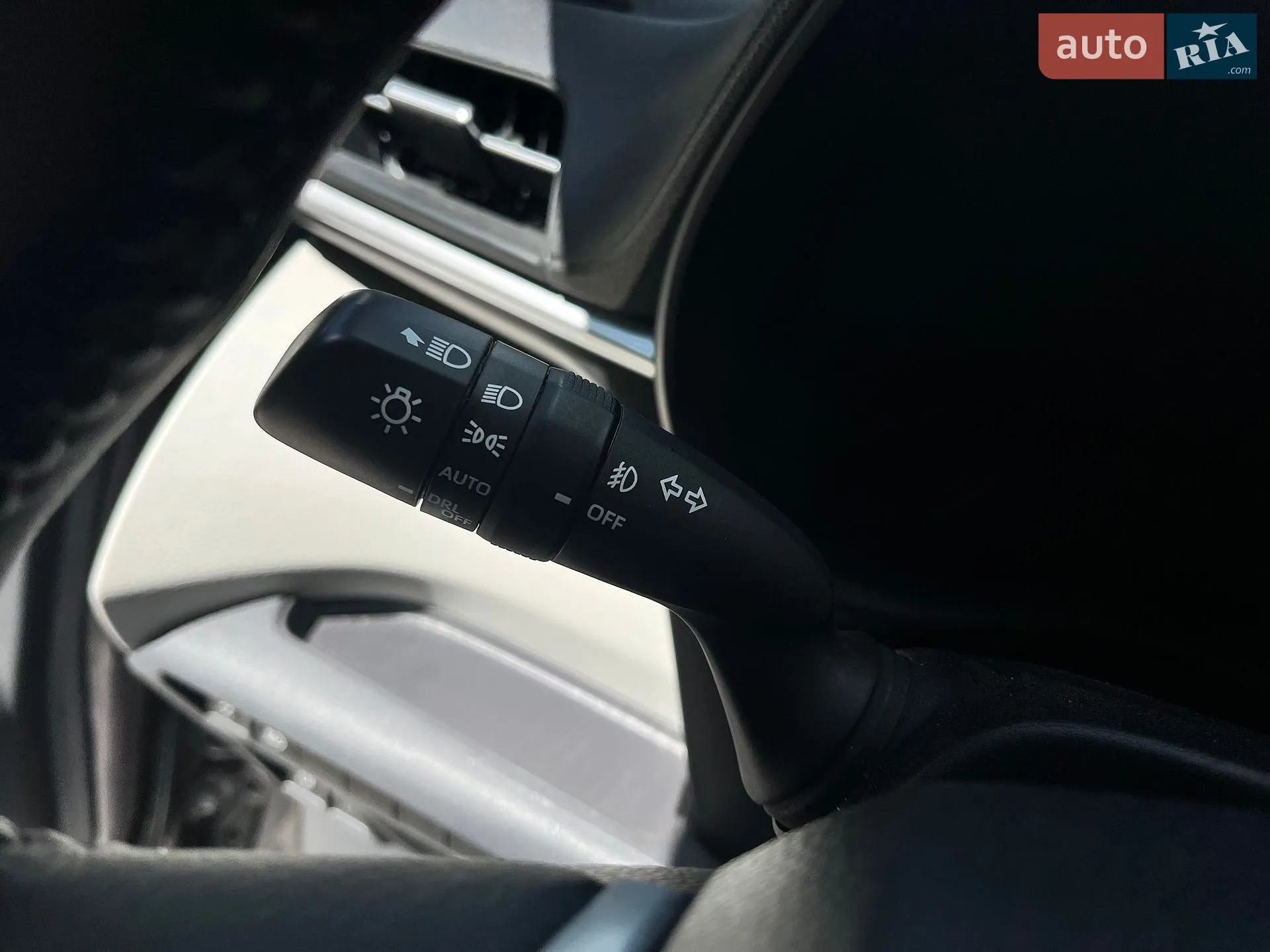 2023 Toyota Sienna - мініатюра 17