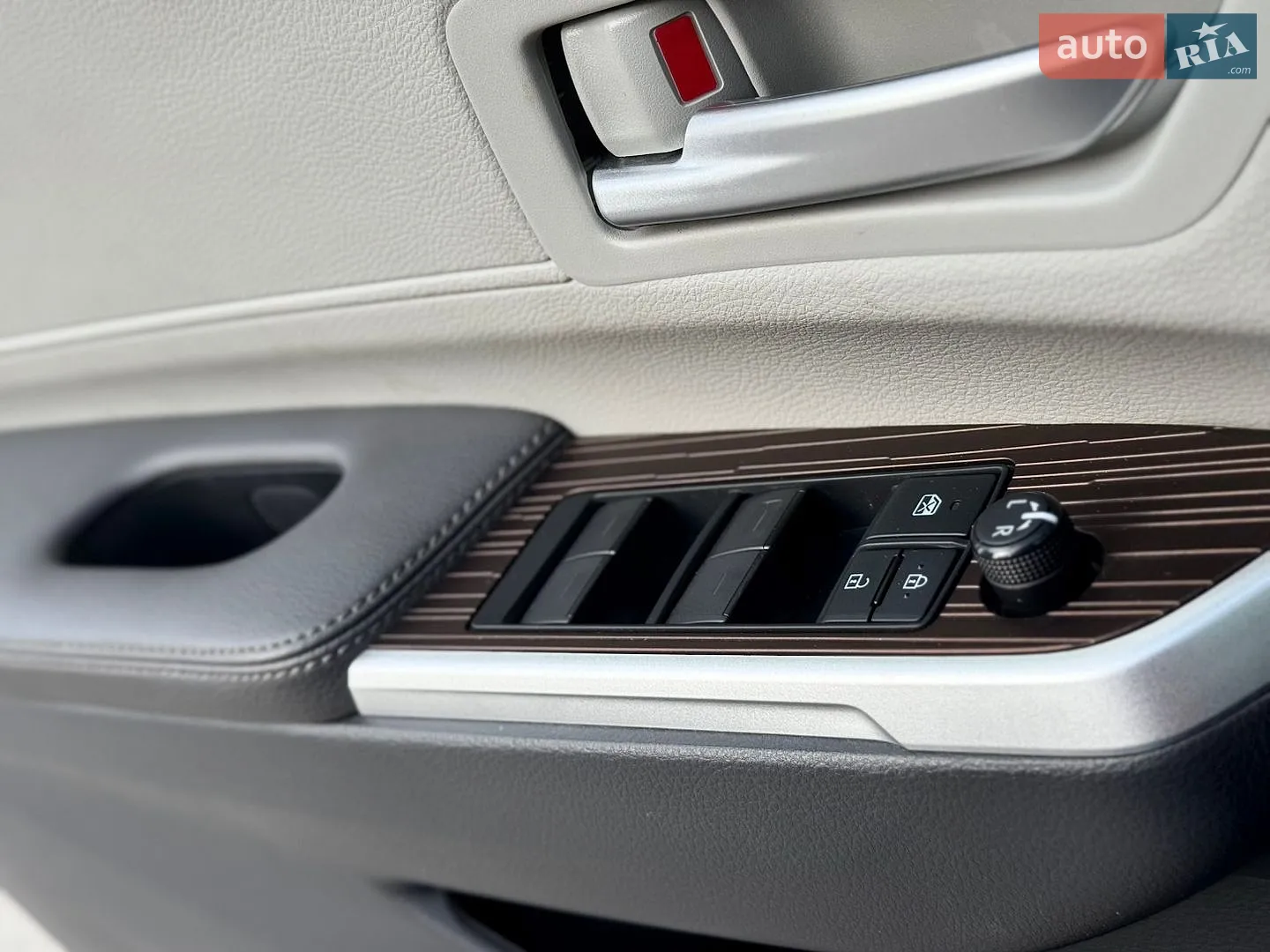 2021 Toyota Sienna - мініатюра 31