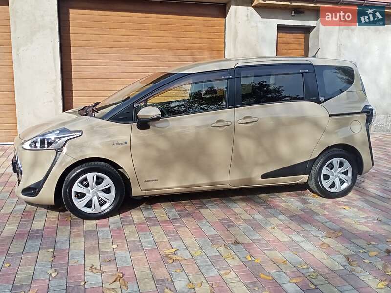 Минивэн Toyota Sienta 2018 в Одессе фото 12 Минивэн Toyota Sienta 2018 в Одессе