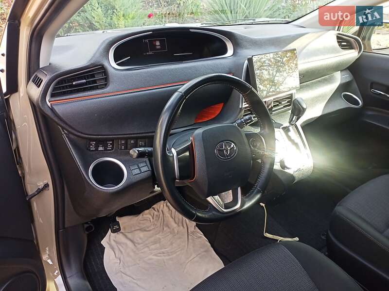 Минивэн Toyota Sienta 2018 в Одессе фото 41 Минивэн Toyota Sienta 2018 в Одессе