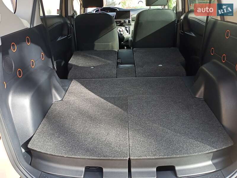 Минивэн Toyota Sienta 2018 в Одессе фото 73 Минивэн Toyota Sienta 2018 в Одессе