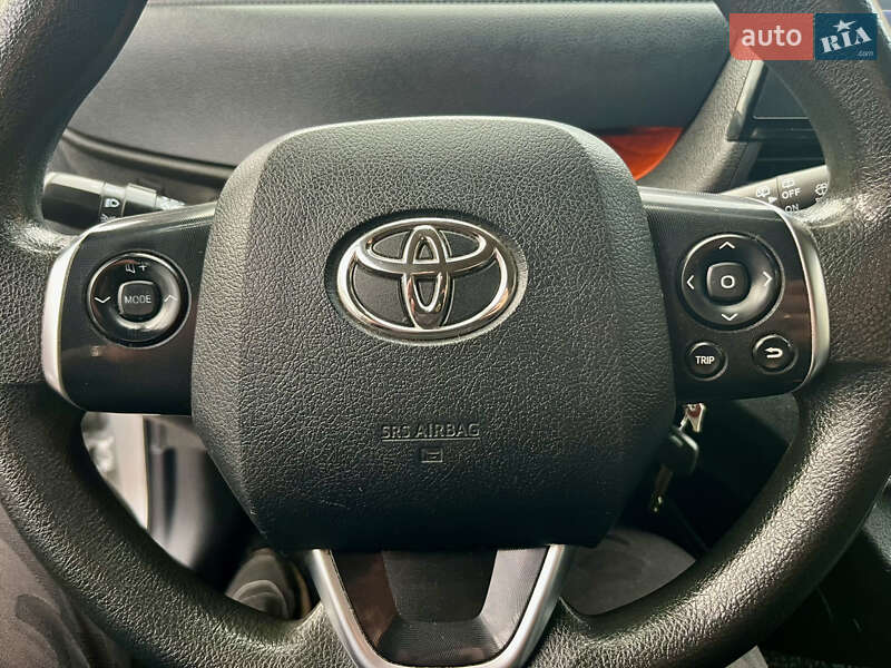 Минивэн Toyota Sienta 2018 в Белой Церкви