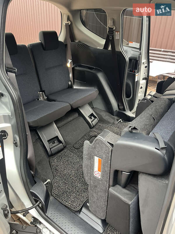 Минивэн Toyota Sienta 2018 в Белой Церкви