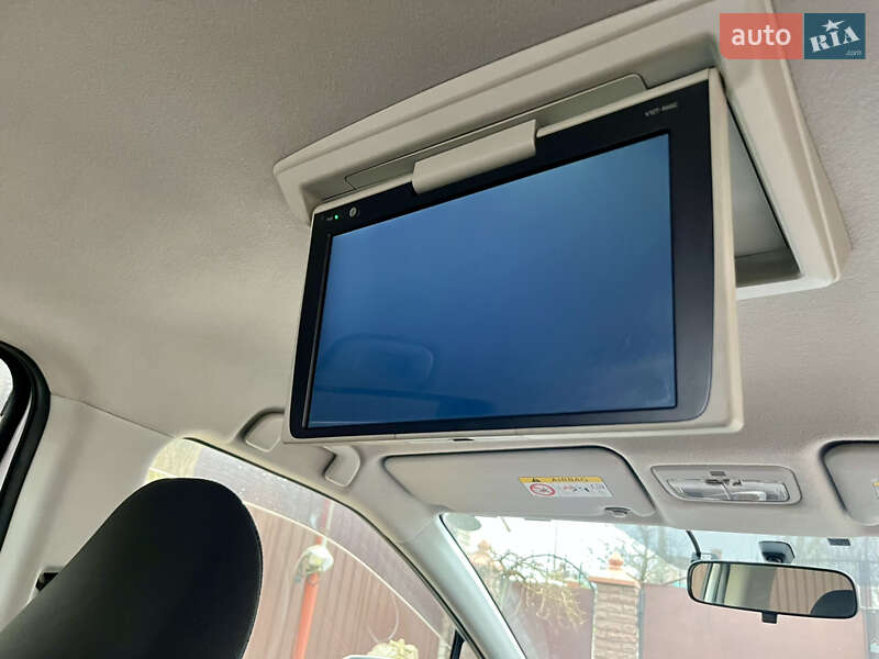 Минивэн Toyota Sienta 2018 в Белой Церкви