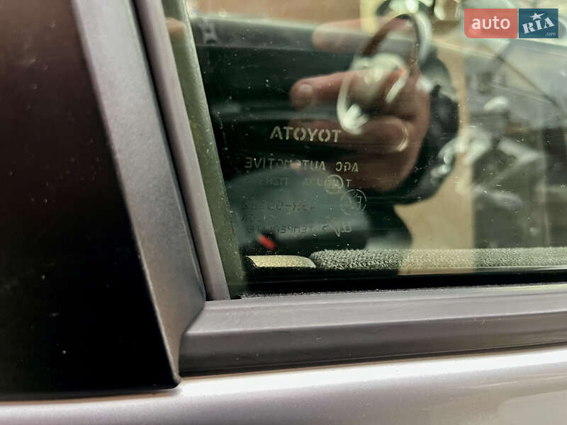 Минивэн Toyota Sienta 2018 в Белой Церкви