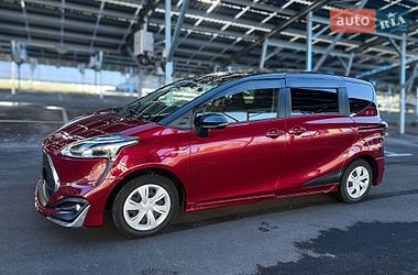 Минивэн Toyota Sienta 2020 в Киеве