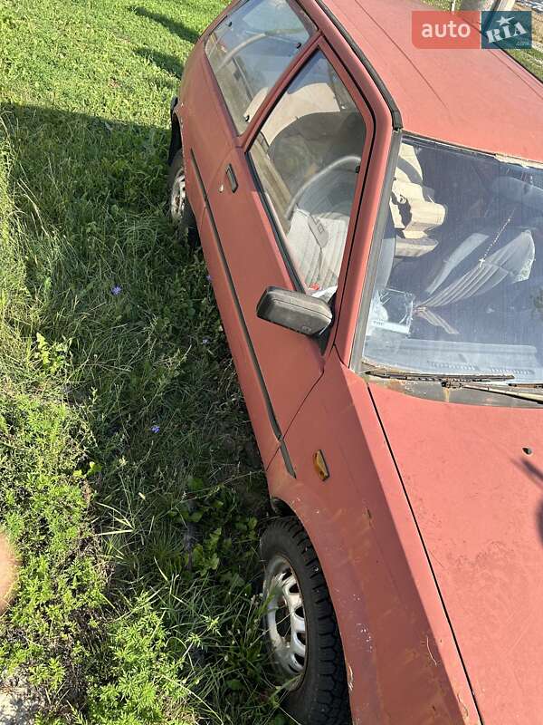 Хетчбек Toyota Starlet 1986 в Мукачевому
