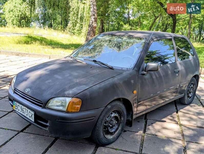 Toyota Starlet 1996