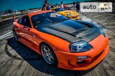 Купе Toyota Supra 1994 в 