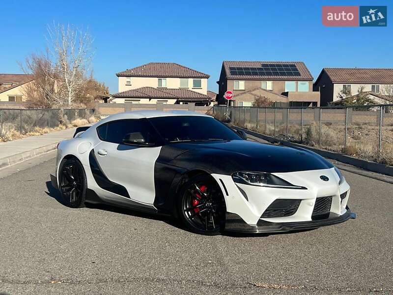 Купе Toyota Supra 2021 в Киеве