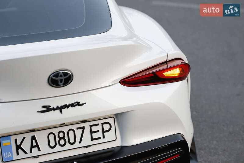Купе Toyota Supra 2020 в Києві