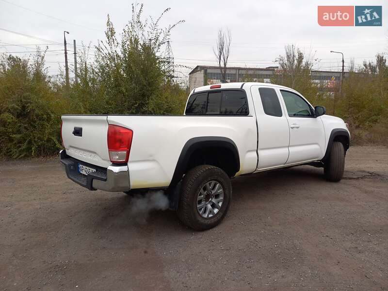Пикап Toyota Tacoma 2017 в Запорожье