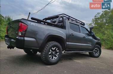 Пикап Toyota Tacoma 2018 в Хмельницком