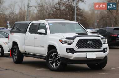 Пікап Toyota Tacoma 2018 в Києві