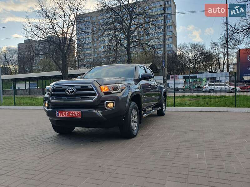 Пикап Toyota Tacoma 2017 в Киеве