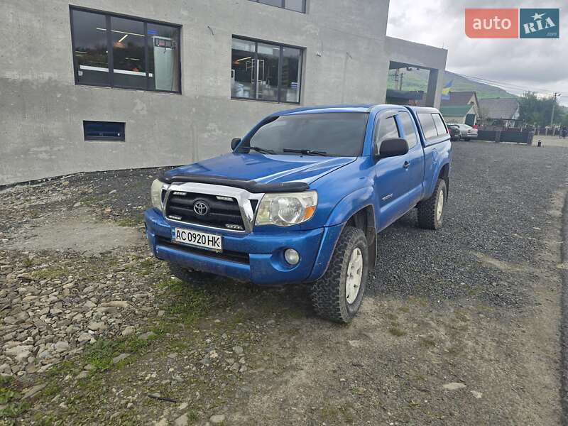 Toyota Tacoma 2005