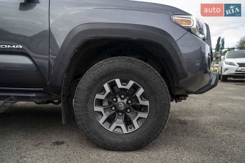 Пикап Toyota Tacoma 2016 в Киеве