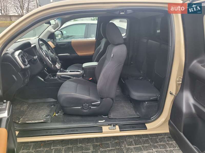 Пикап Toyota Tacoma 2018 в Тернополе
