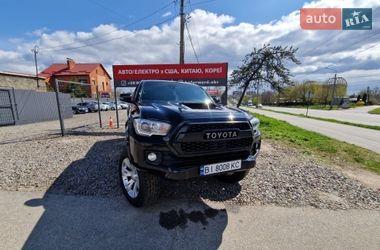 Пікап Toyota Tacoma 2021 в Полтаві