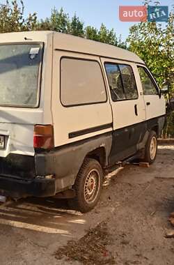 Мінівен Toyota Town Ace 1987 в Кривому Розі