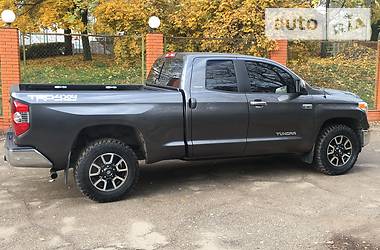 Пикап Toyota Tundra 2015 в Одессе