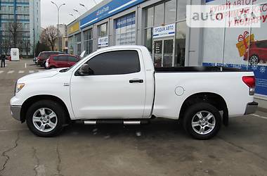 Пикап Toyota Tundra 2008 в Киеве