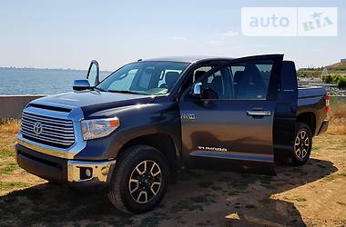 Toyota Tundra 2016