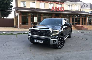 Toyota Tundra 2018