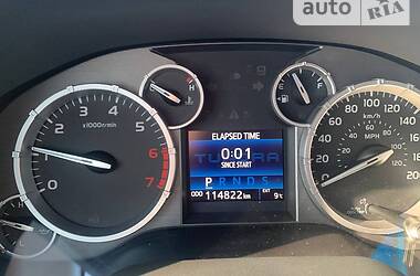Пікап Toyota Tundra 2016 в 
