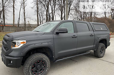 Toyota Tundra 2014