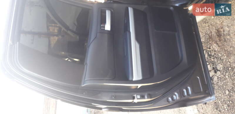 Пикап Toyota Tundra 2017 в Мостиске