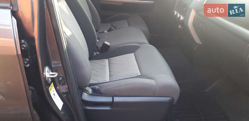 Пикап Toyota Tundra 2017 в Мостиске