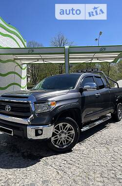 Пикап Toyota Tundra 2014 в Киеве