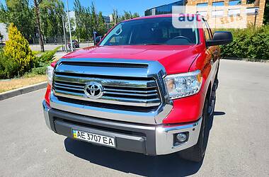 Пікап Toyota Tundra 2016 в Дніпрі