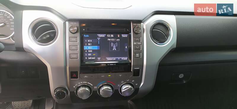 Пикап Toyota Tundra 2014 в Киеве