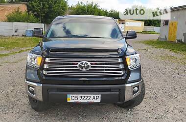 Пікап Toyota Tundra 2014 в Києві