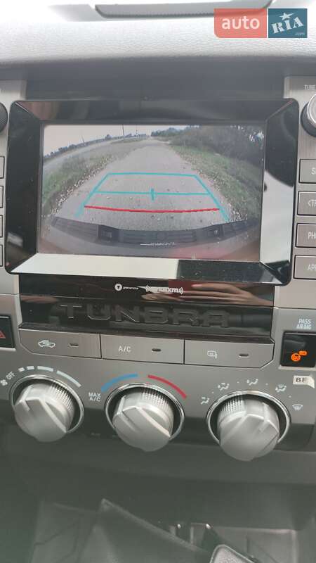 Пікап Toyota Tundra 2021 в Києві