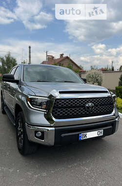 Пикап Toyota Tundra 2019 в Ровно