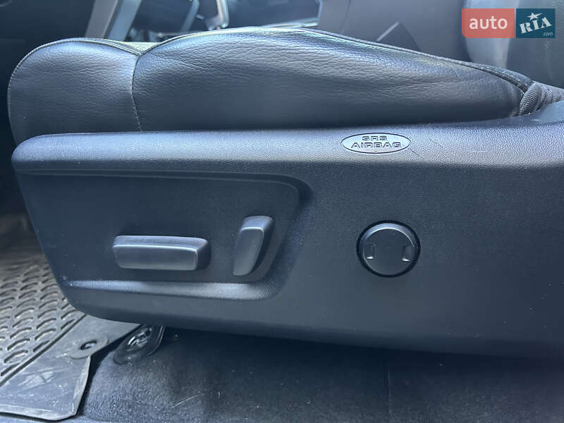 Пікап Toyota Tundra 2019 в Львові