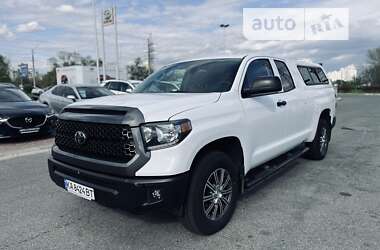 Toyota Tundra 2018