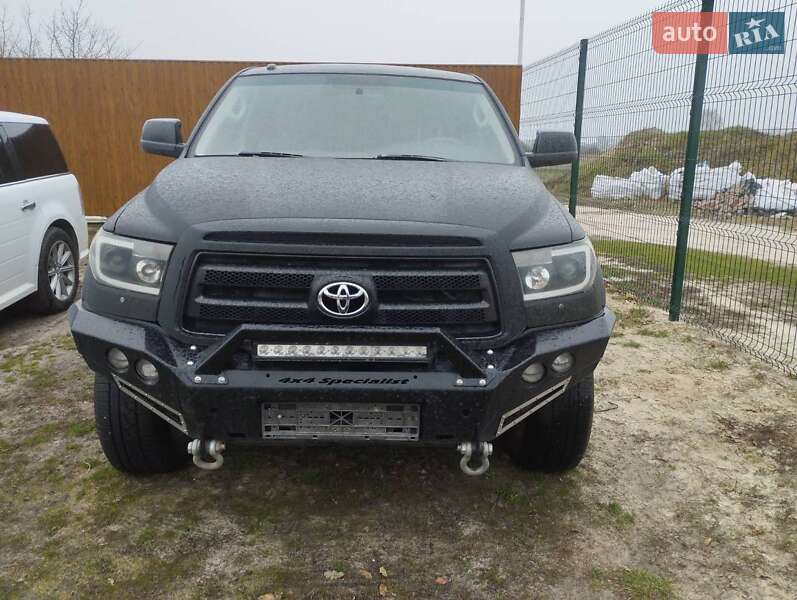 Пікап Toyota Tundra 2013 в Народичах