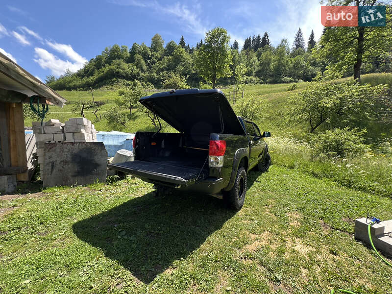 Пикап Toyota Tundra 2008 в Рахове