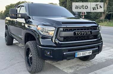 Пікап Toyota Tundra 2014 в Хмельницькому