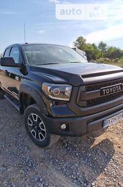 Toyota Tundra 2016