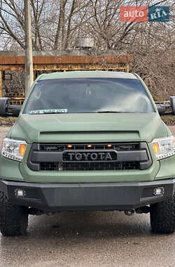 Пикап Toyota Tundra 2008 в Киеве