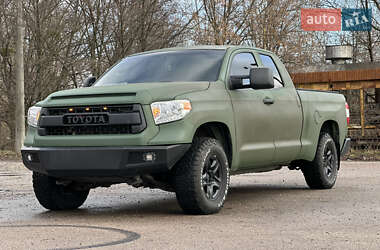 Пикап Toyota Tundra 2008 в Киеве